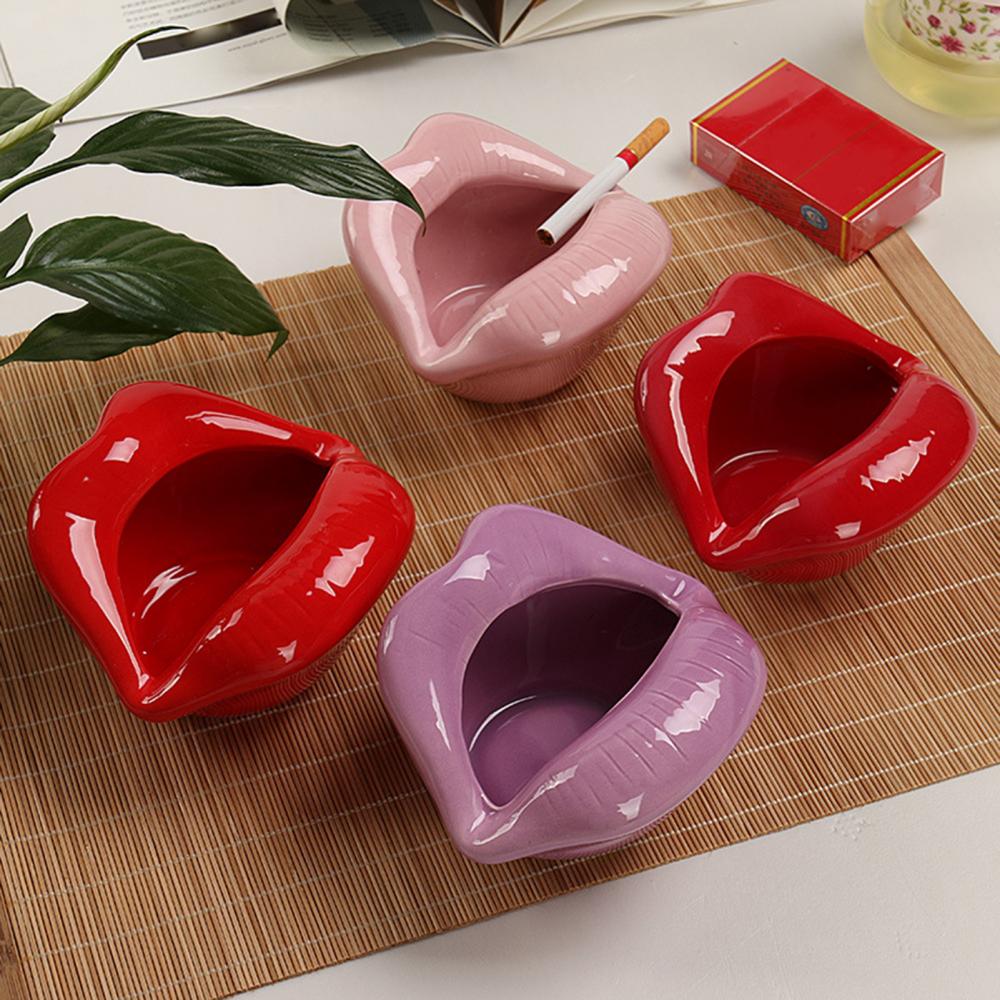 Cendrier en céramique LIPS